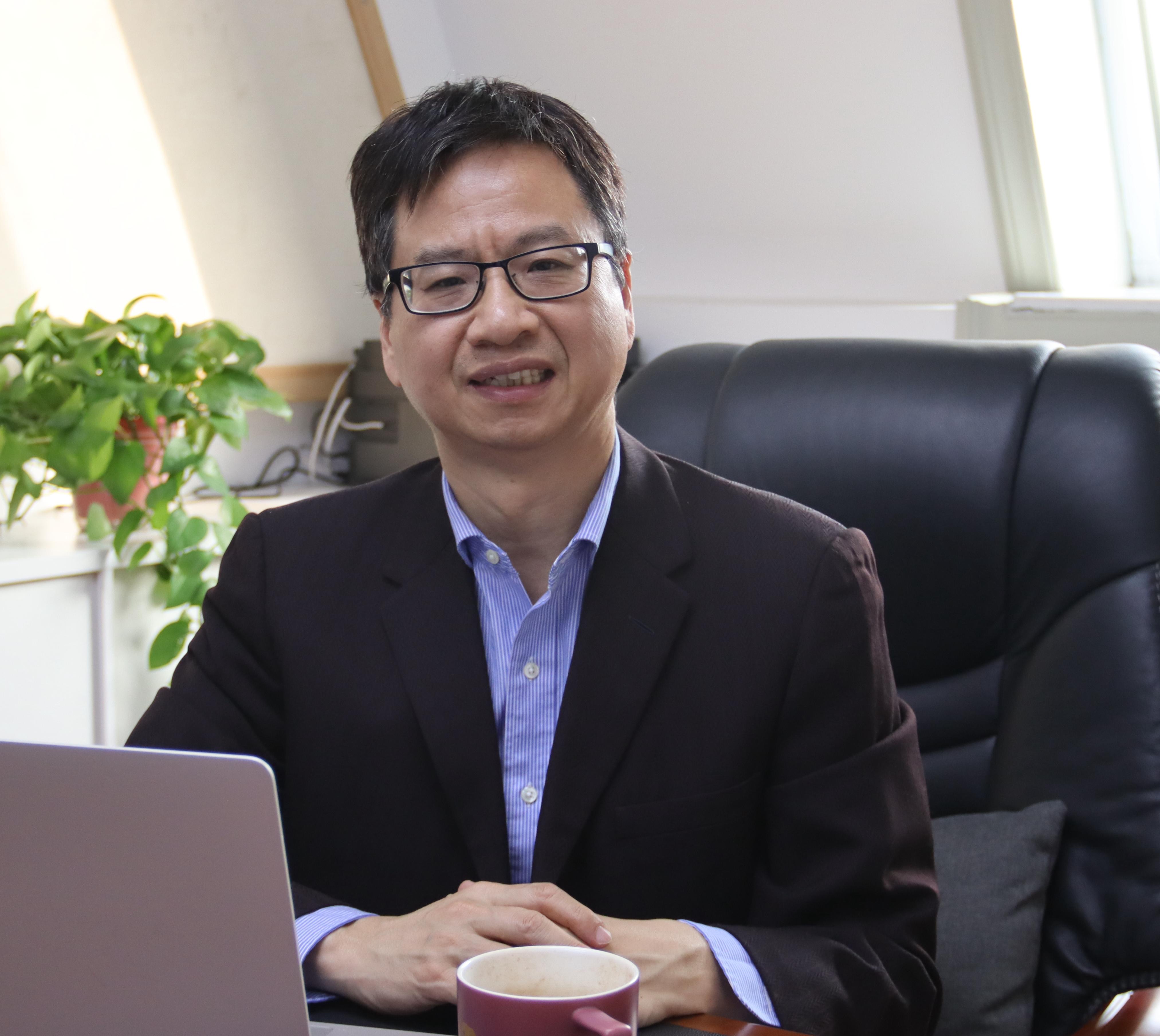 1XBET·体育创新论坛第一千八百九十五讲：深地探测：从地壳到地核