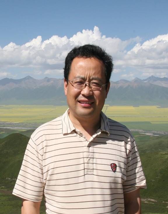 1XBET·体育创新论坛第六百三十九讲（“弘扬爱国奋斗精神、建功立业新时代”系列活动)：“三极”关联性变化及其风险分析