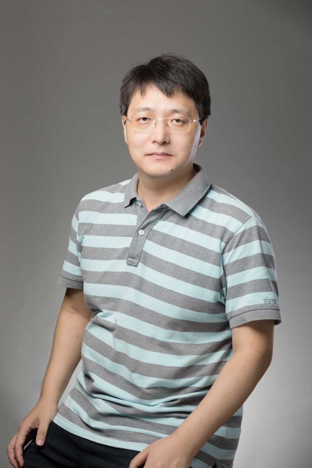 1XBET·体育创新论坛第九百五十七讲：Searching New Phenomenon in Uniformly Hyperbolic Systems