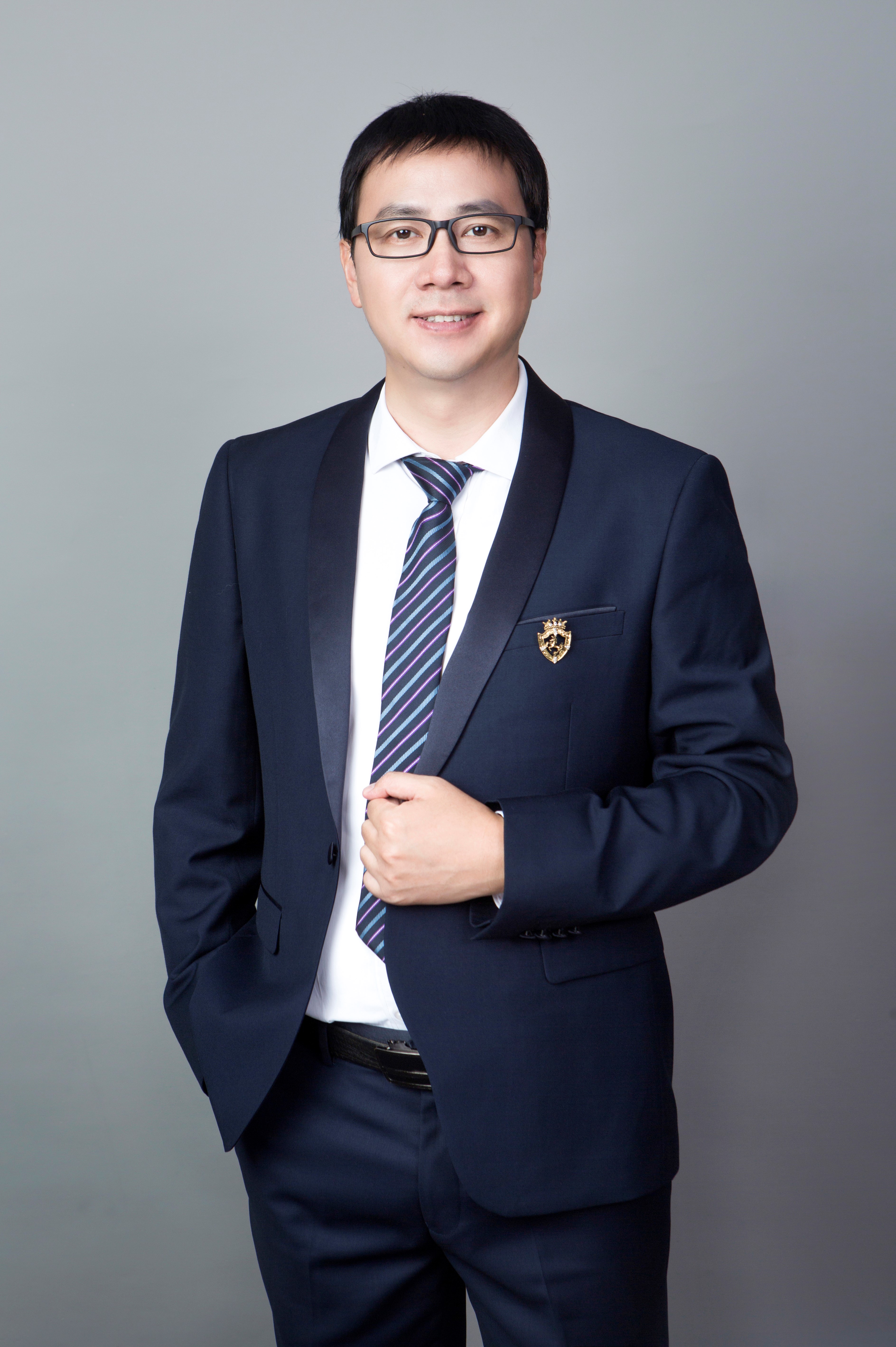 1XBET·体育创新论坛第一千三百四十四讲：肿瘤微环境响应和调控材料
