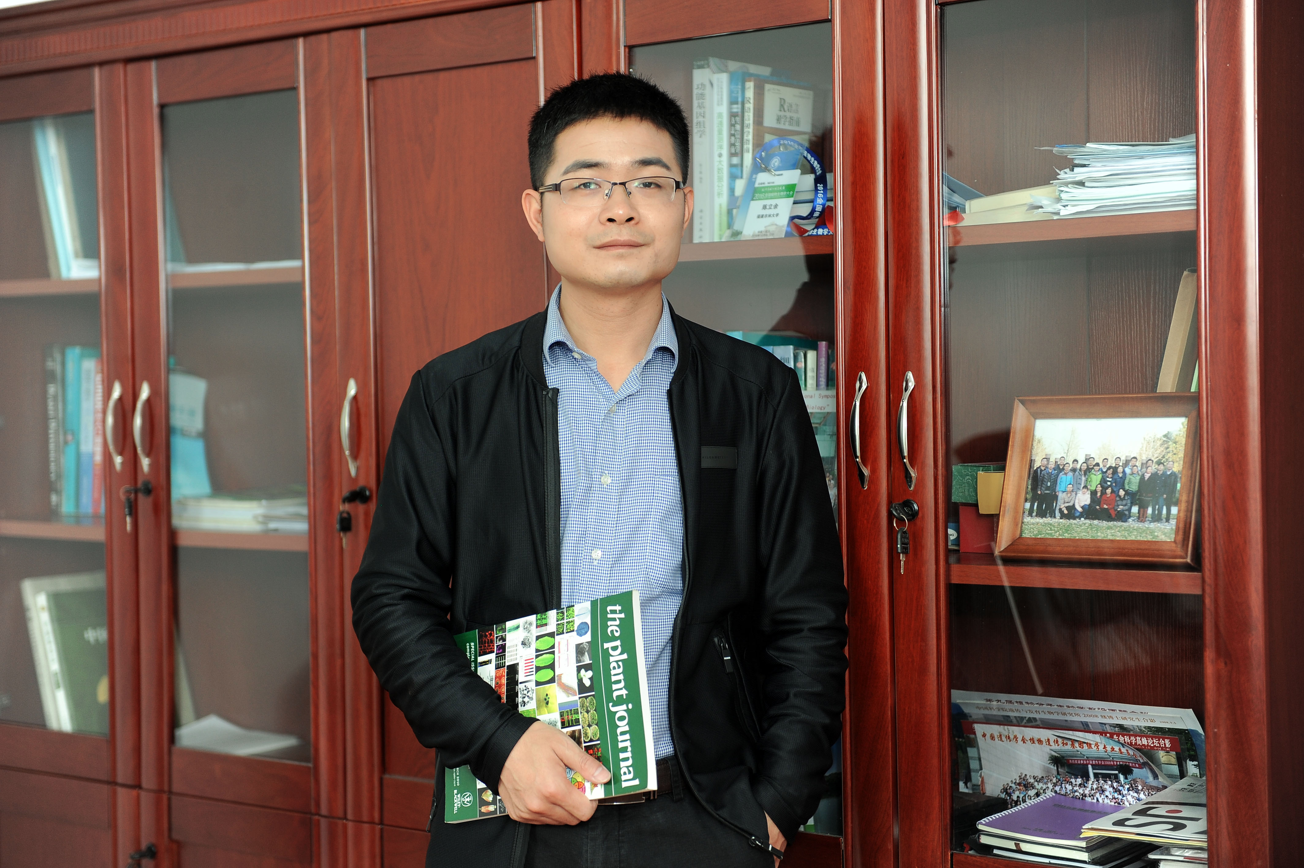 1XBET·体育创新论坛第一千四百二十七讲：探索植物生殖与驯化的秘密—从模式植物到水果作物