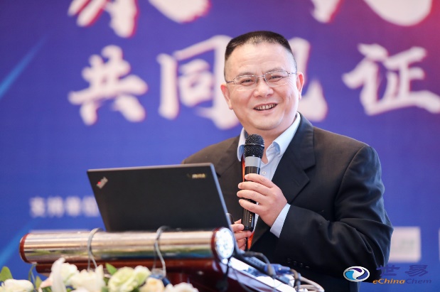 1XBET·体育创新论坛第一千八百零八讲：精准合成导向的天然产物全合成：从基础研究到产业应用