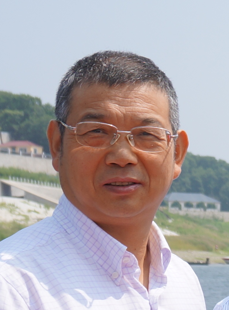 1XBET·体育创新论坛第一千三百五十八讲：半群与代数表示的若干方面